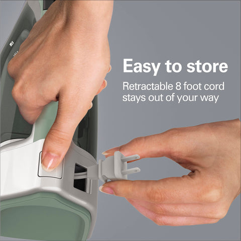 Hamilton Beach retractable 8-foot cord keeps storage tidy