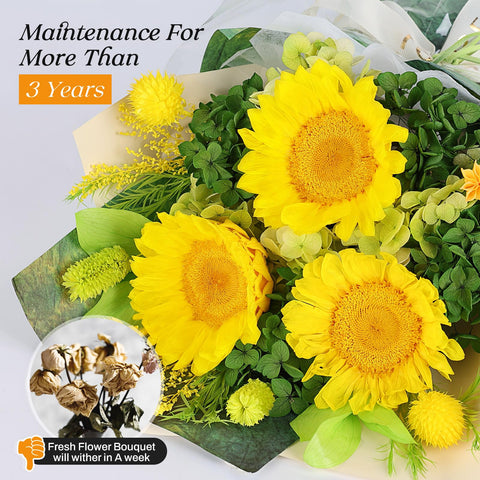 Hanameguri three-oversize-sunflowers create a bold focal point.