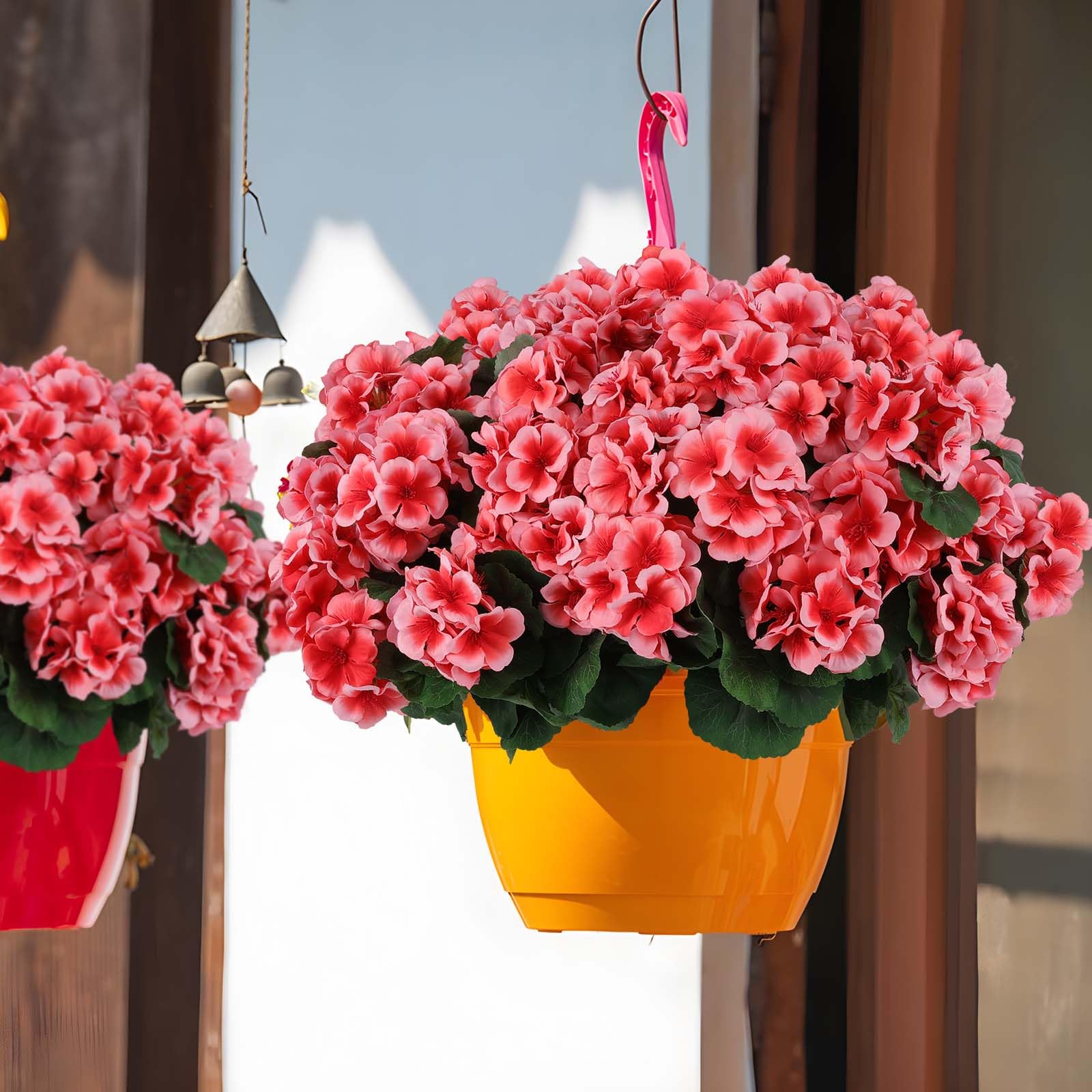 Hananona silk geranium heads for maintenance-free charm