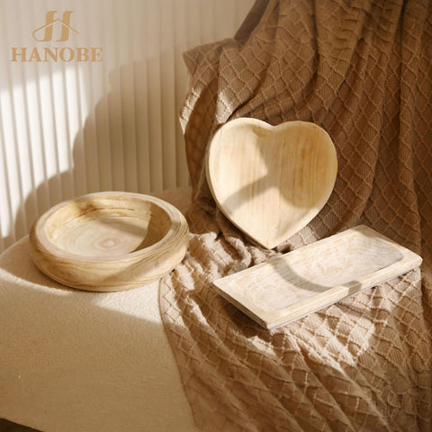 Hanobe white-finish dough bowl on coffee table creates warm space
