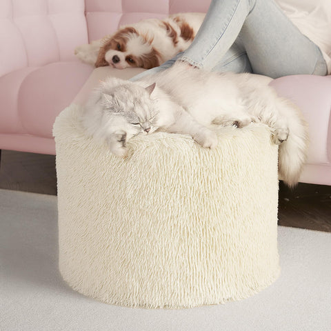 Hanssleep round pouf ottoman foam-filled core provides sturdy support.