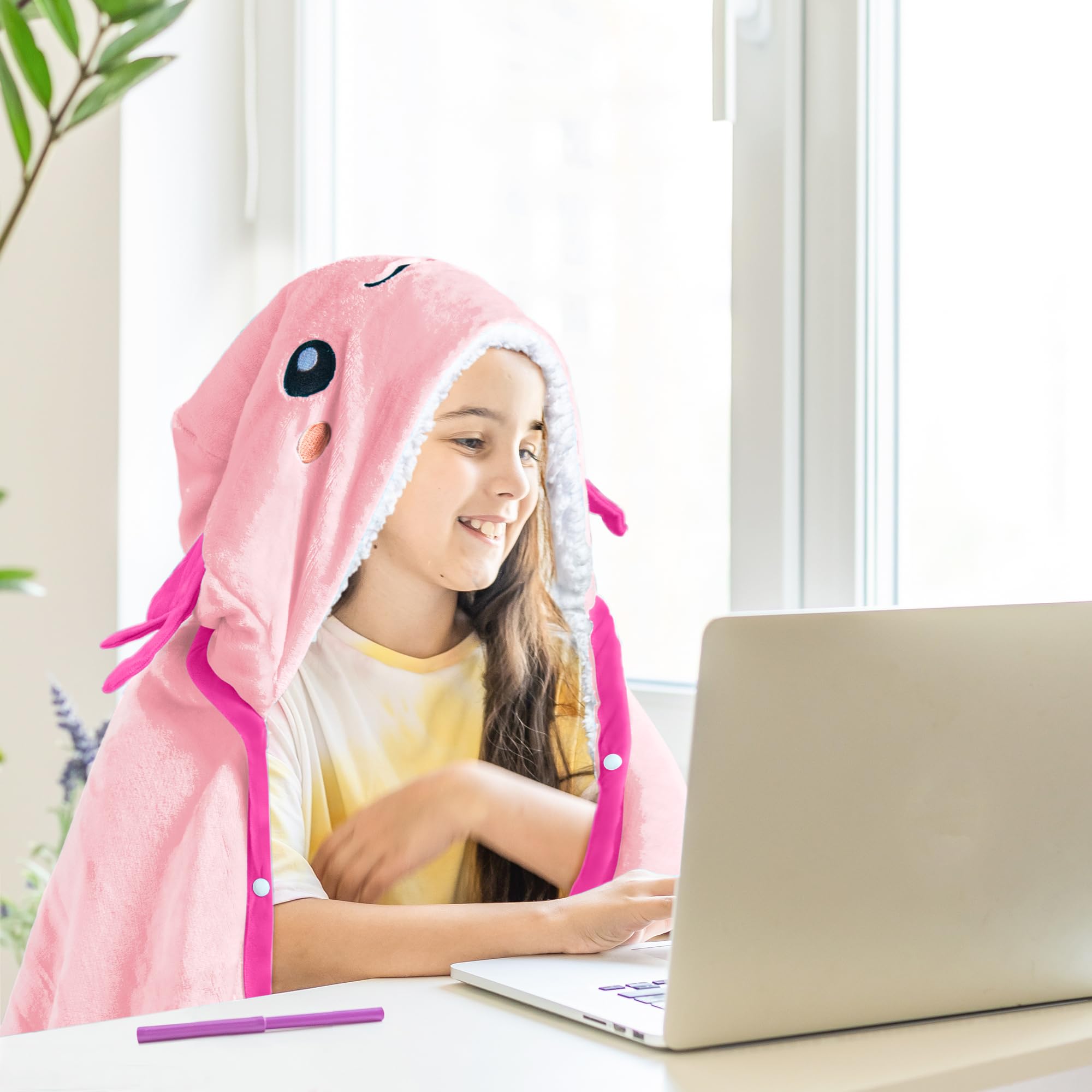 Happy Fuel Axolotl hooded blanket ideal for chilly office mornings
