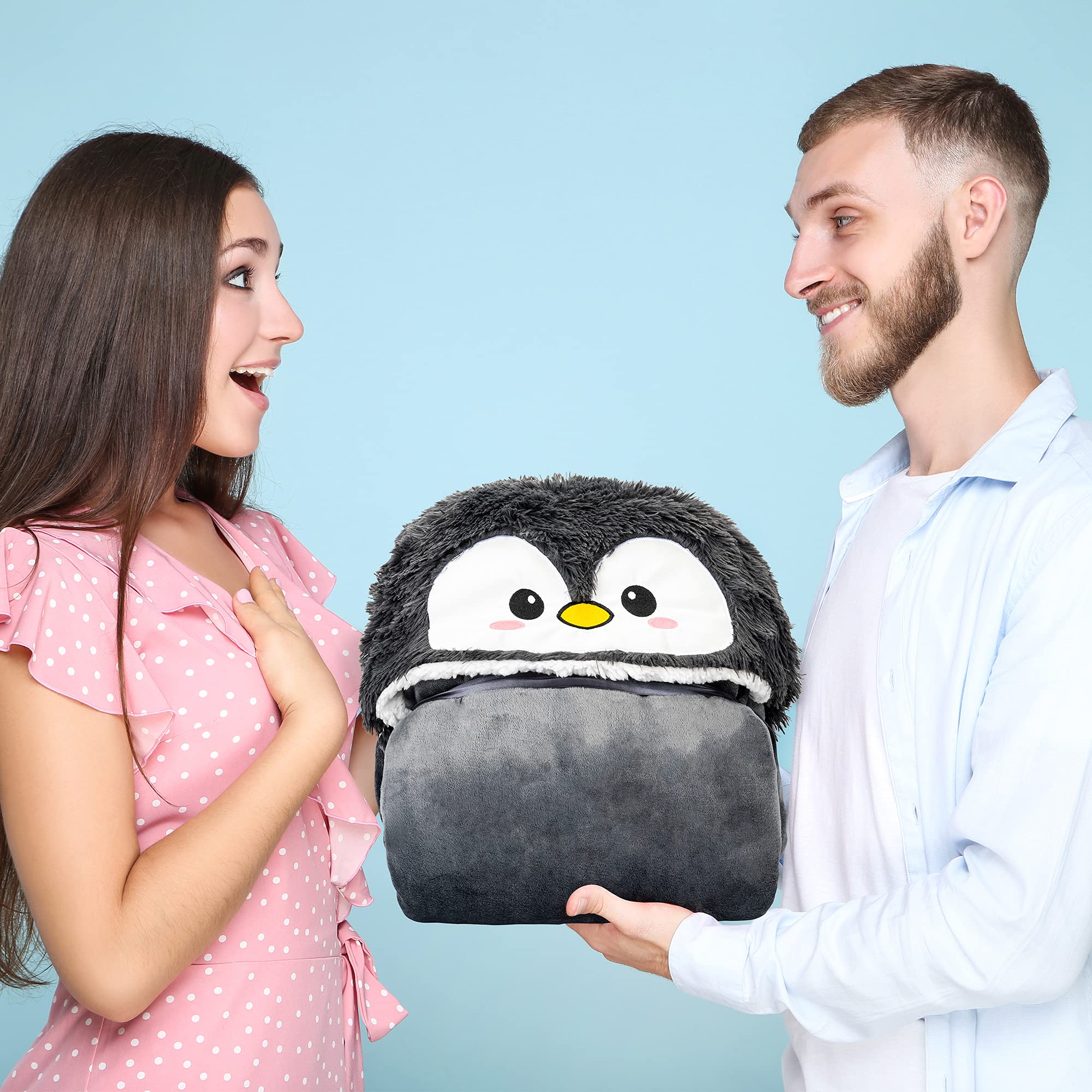 Happy Fuel Penguin hooded blanket indoor-outdoor use for versatile warmth