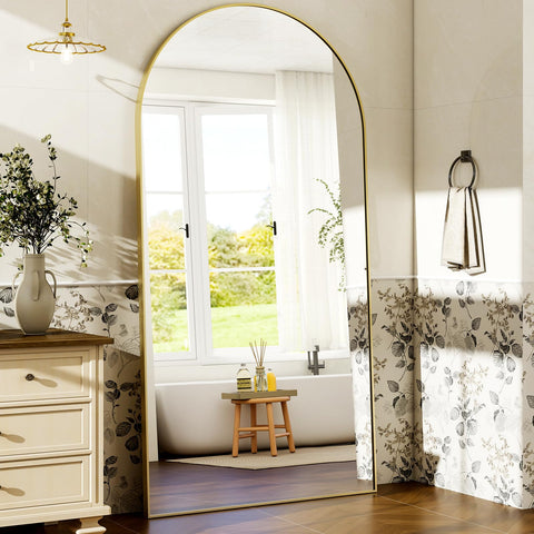 HARRITPURE living-room hallway mirror brightens spaces and adds decorative depth.