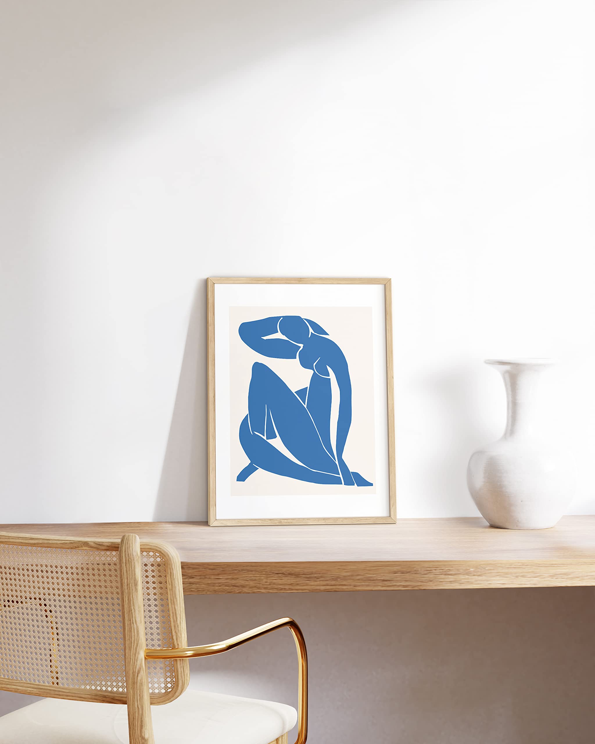 HAUS AND HUES frame makes a thoughtful gift option for birthdays or housewarming.