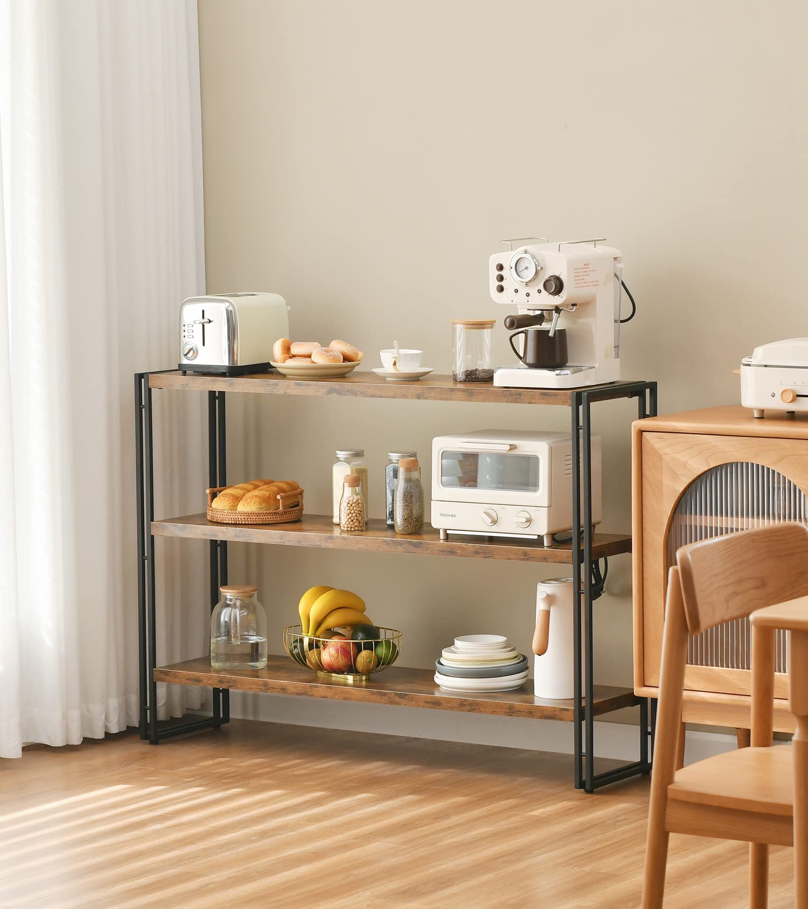 HCHQHS 47-inch wide shelf provides ample room for books and decor