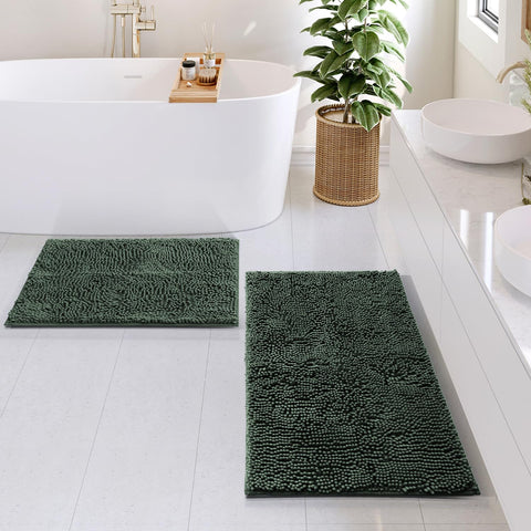Hearth & Harbor chenille bath rug 20x32 covers large area.
