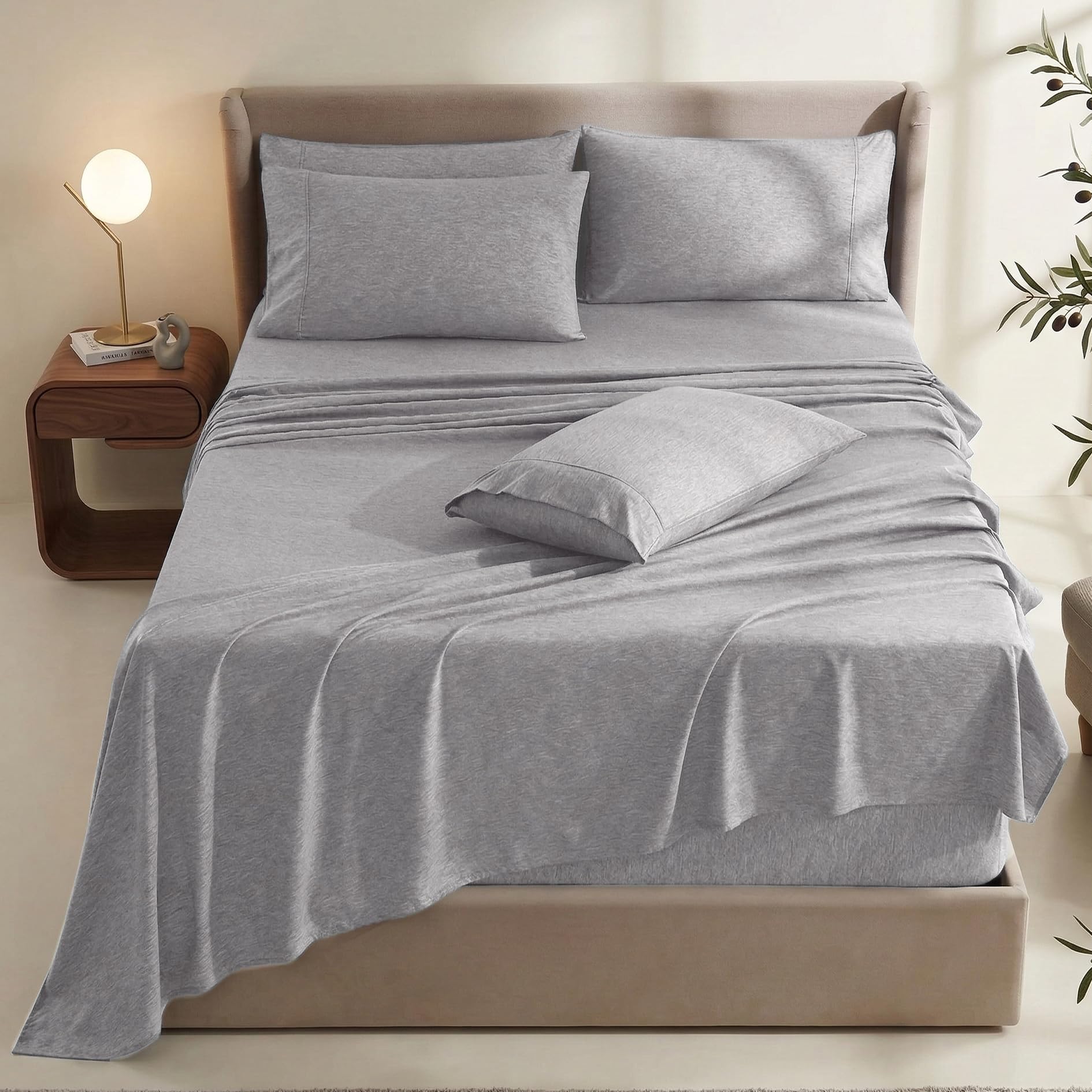 Hearth & Harbor deep-pocket fitted sheet demonstrates extra-deep fit for tall mattresses.