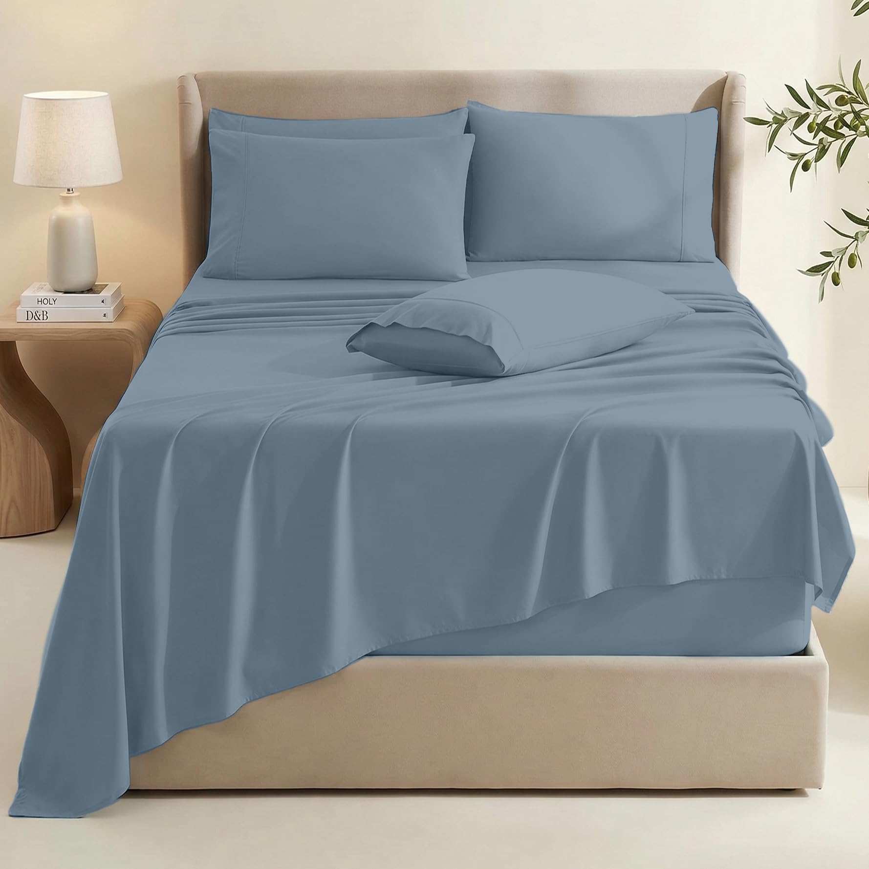 Hearth & Harbor extra-deep-pocket fitted sheet fitting tall mattresses securely