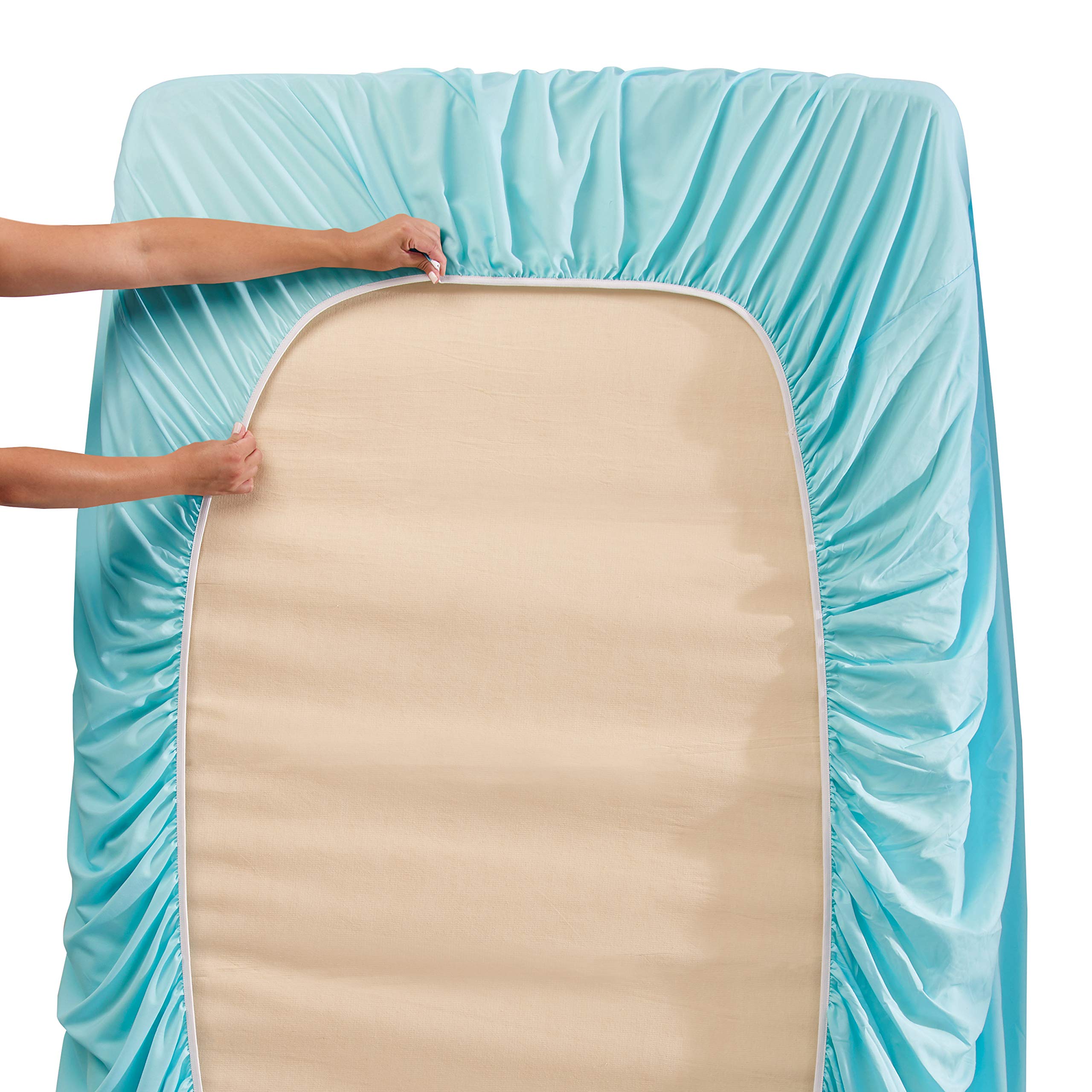 Hearth & Harbor microfiber bedding double brushed for a velvety feel and reduced snagging.