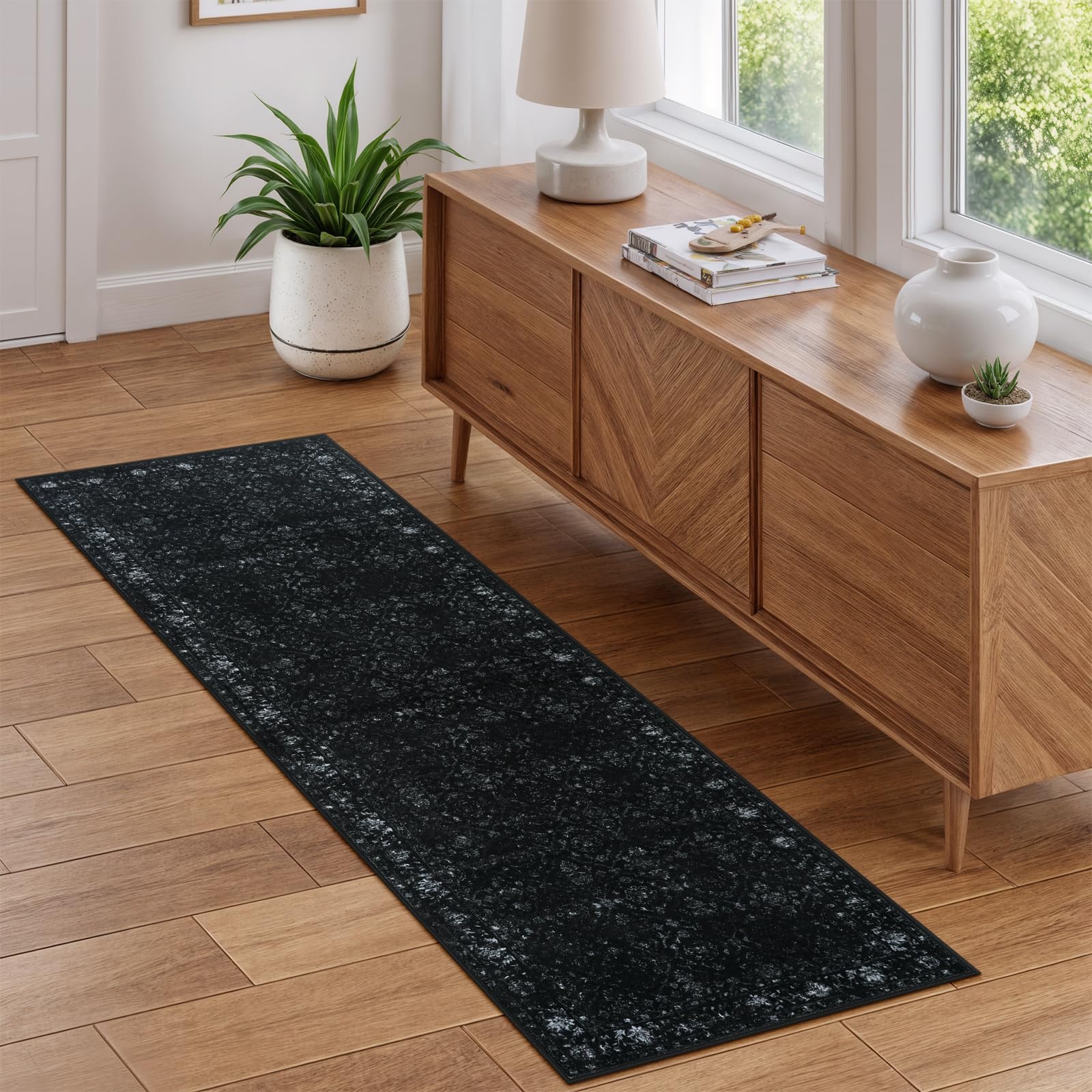 Hedlive Vintage Black Kitchen Runner foldable packaging may ship with minor creases