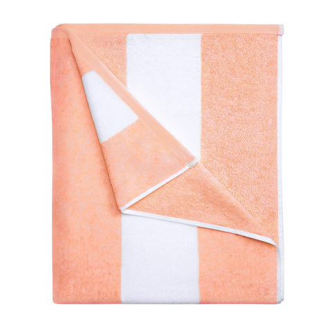 HENBAY cotton oversized beach towel 70x35 inches laid flat for poolside lounging and quick drying.