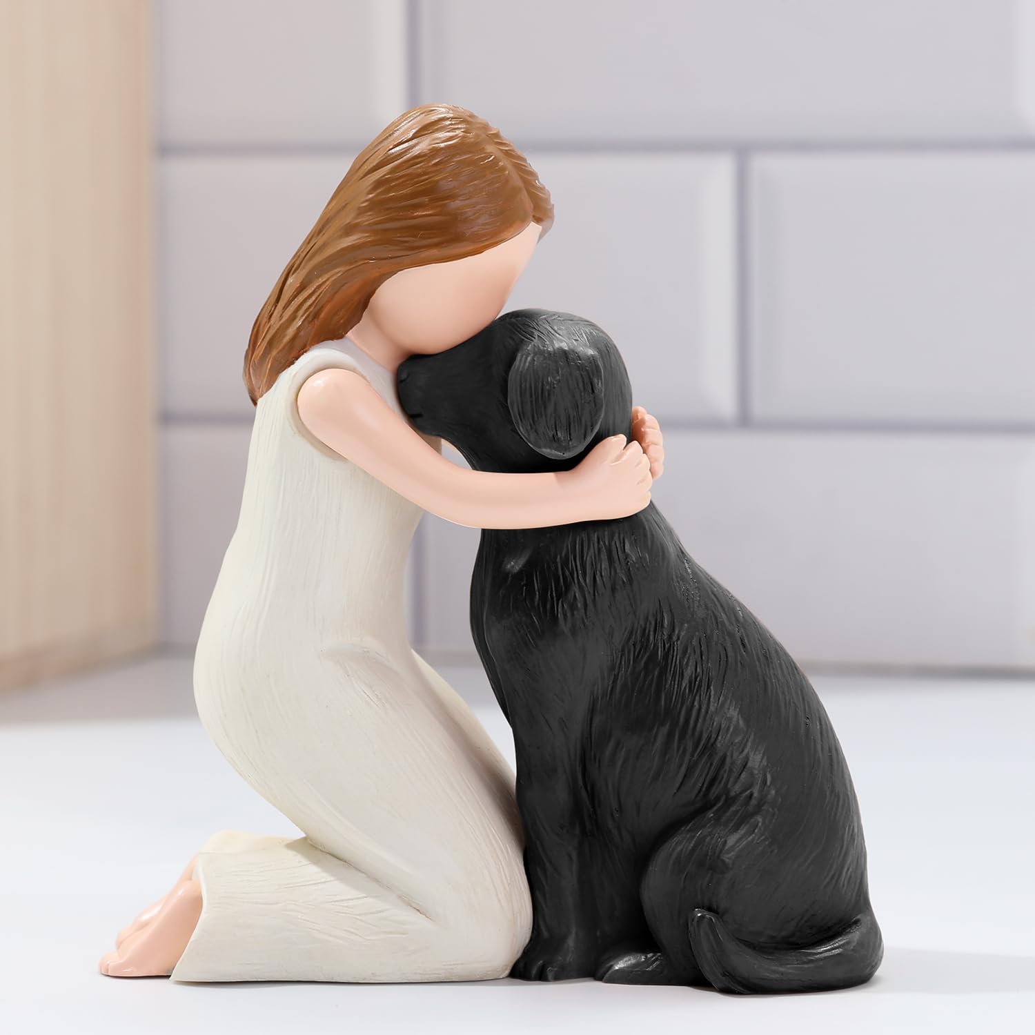 Hensonever Love My Black Dog figurine hands pose captures affectionate moment