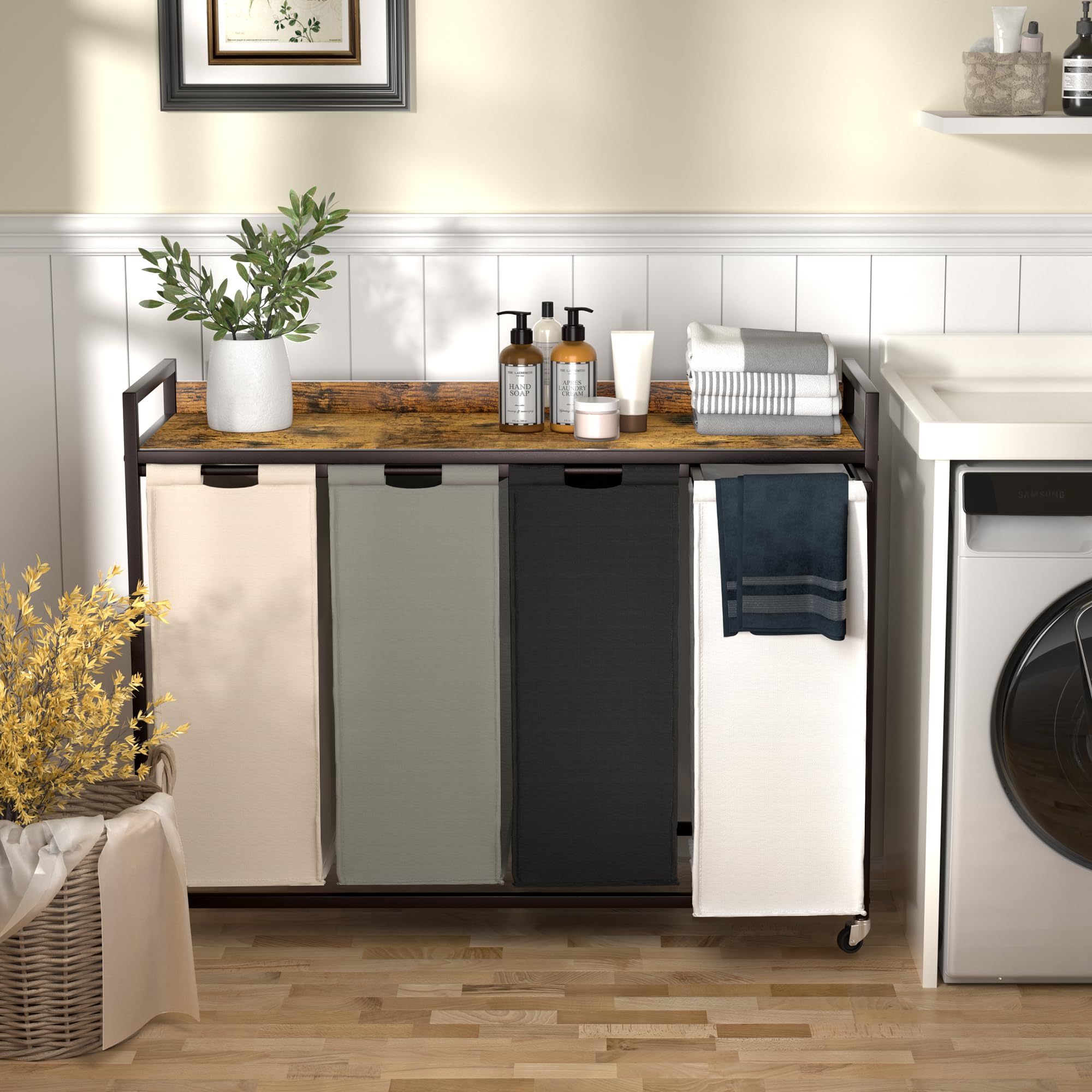 Herture four-color laundry bags highlight quick color-based clothing separation.