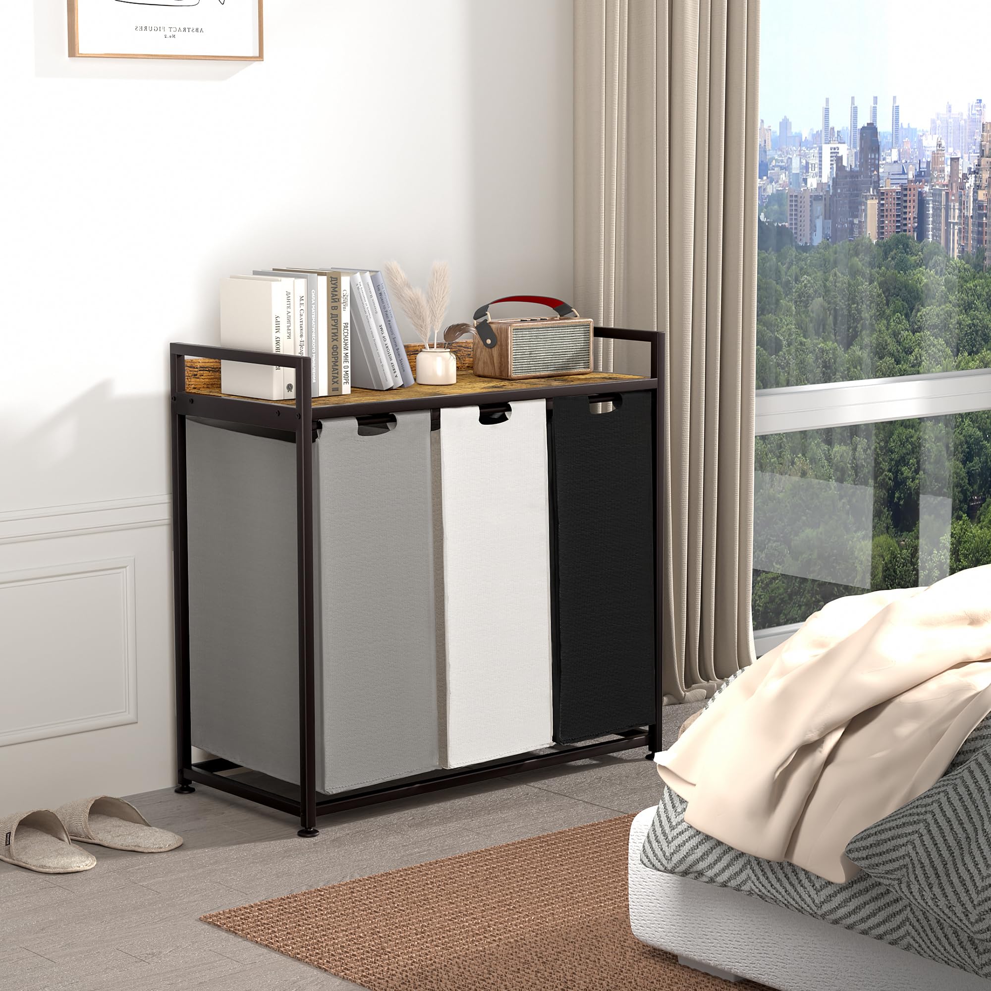 Herture detachable pull-out bags simplify loading and unloading laundry.
