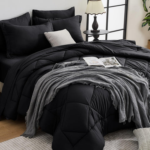 HEVUMYI Black Queen Comforter Set packaging highlights premium materials and care instructions.