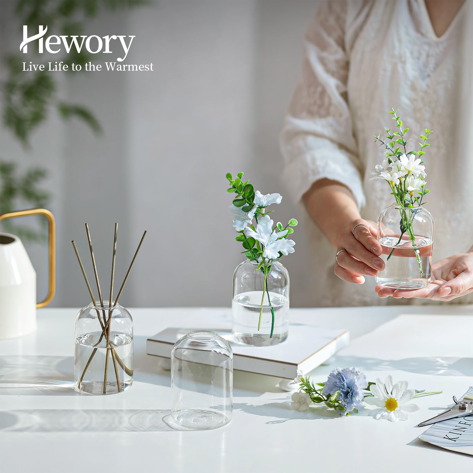 Hewory vase with flowers decor setup showcases clear glass brilliance