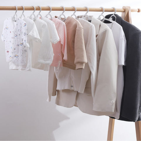 HGYZE hanger capable of supporting up to 5 kg of baby clothes