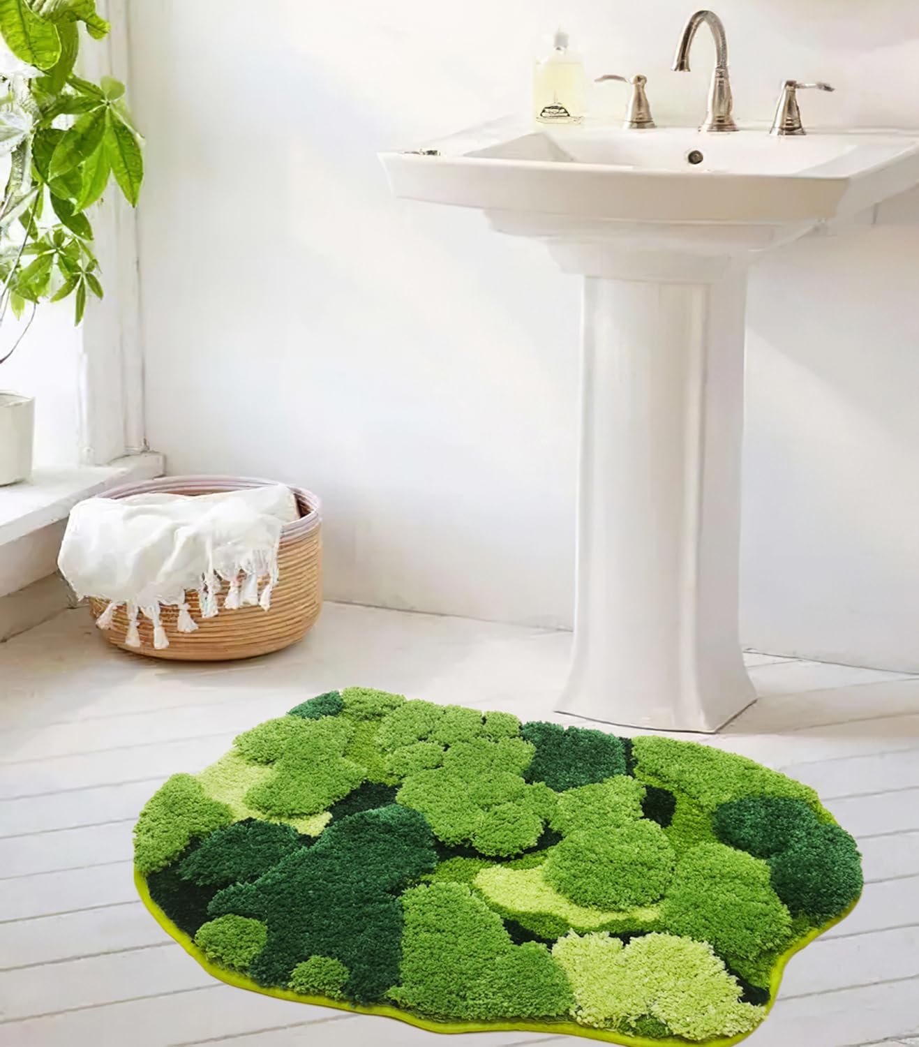 Hifuwan 3D leaves moss mat close-up showing tufted texture and depth