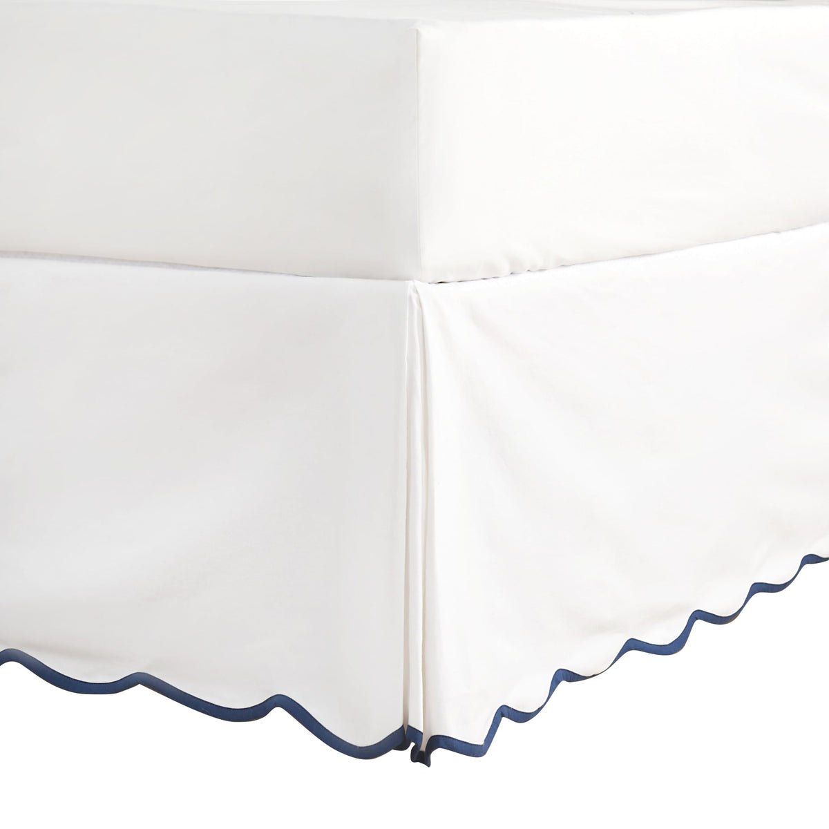 HIG Off White Chic Queen Bed Skirt with scallop edge pleats adds elegance and hides under-bed clutter.