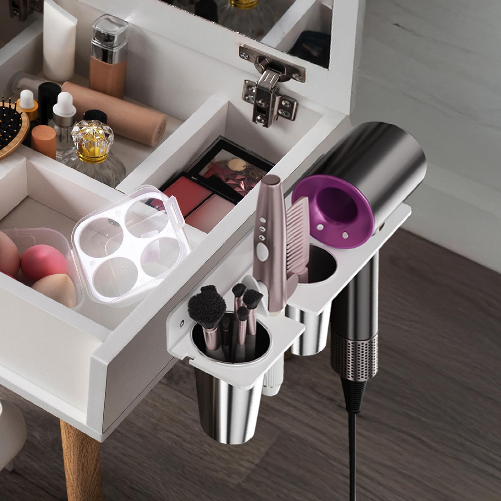 HIIMIEI acrylic body with stainless cups close-up highlights durable storage.