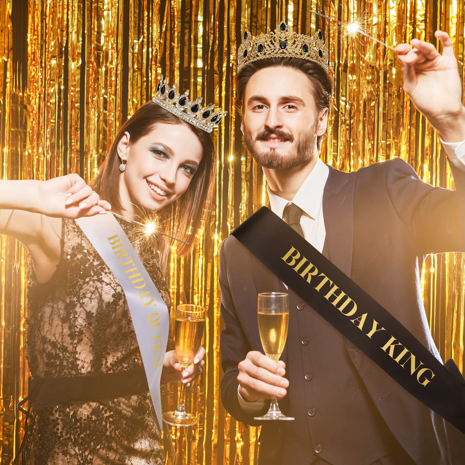 Hinly 6-piece set display showcases complete party accessories.