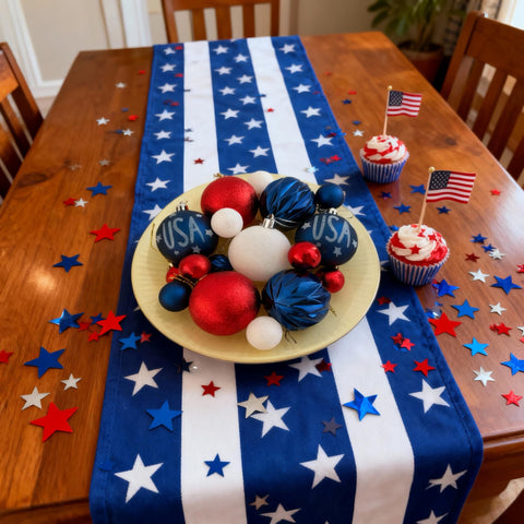 HipTree patriotic ornament suited for 4th of July, Memorial Day and more.