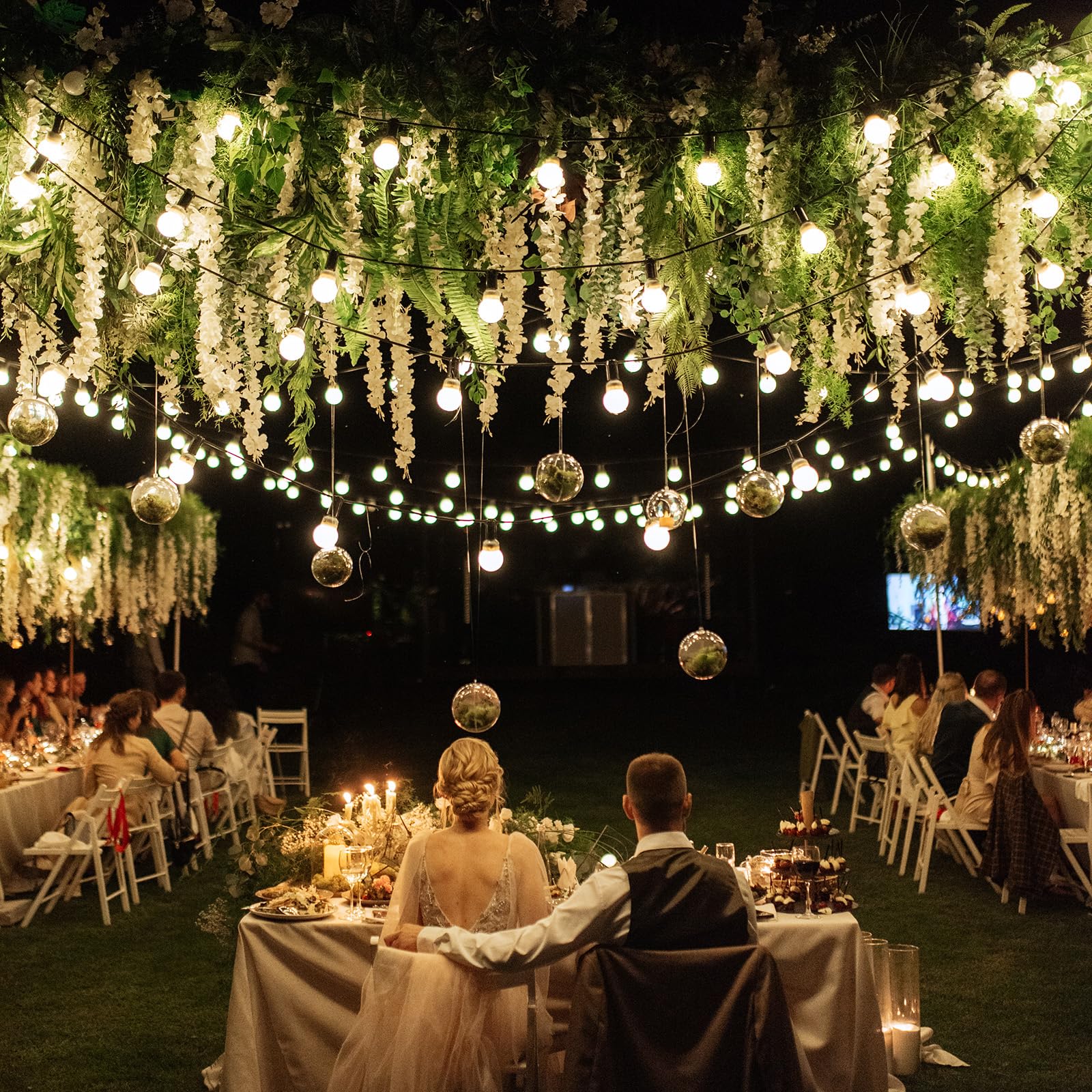 HLAONU ambient event decor using wisteria garlands