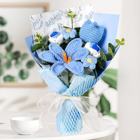 Hlenbin knitted bouquet wrapped gift ready for gifting.