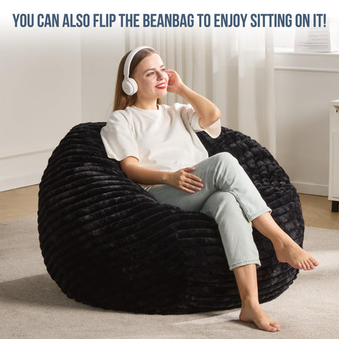 Hobestluk bean bag chair in a living room display showcasing size and style.