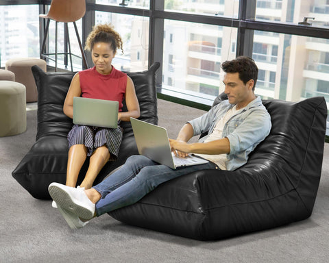 Hobestluk versatile seating suitable for gaming, meditation, or lounging