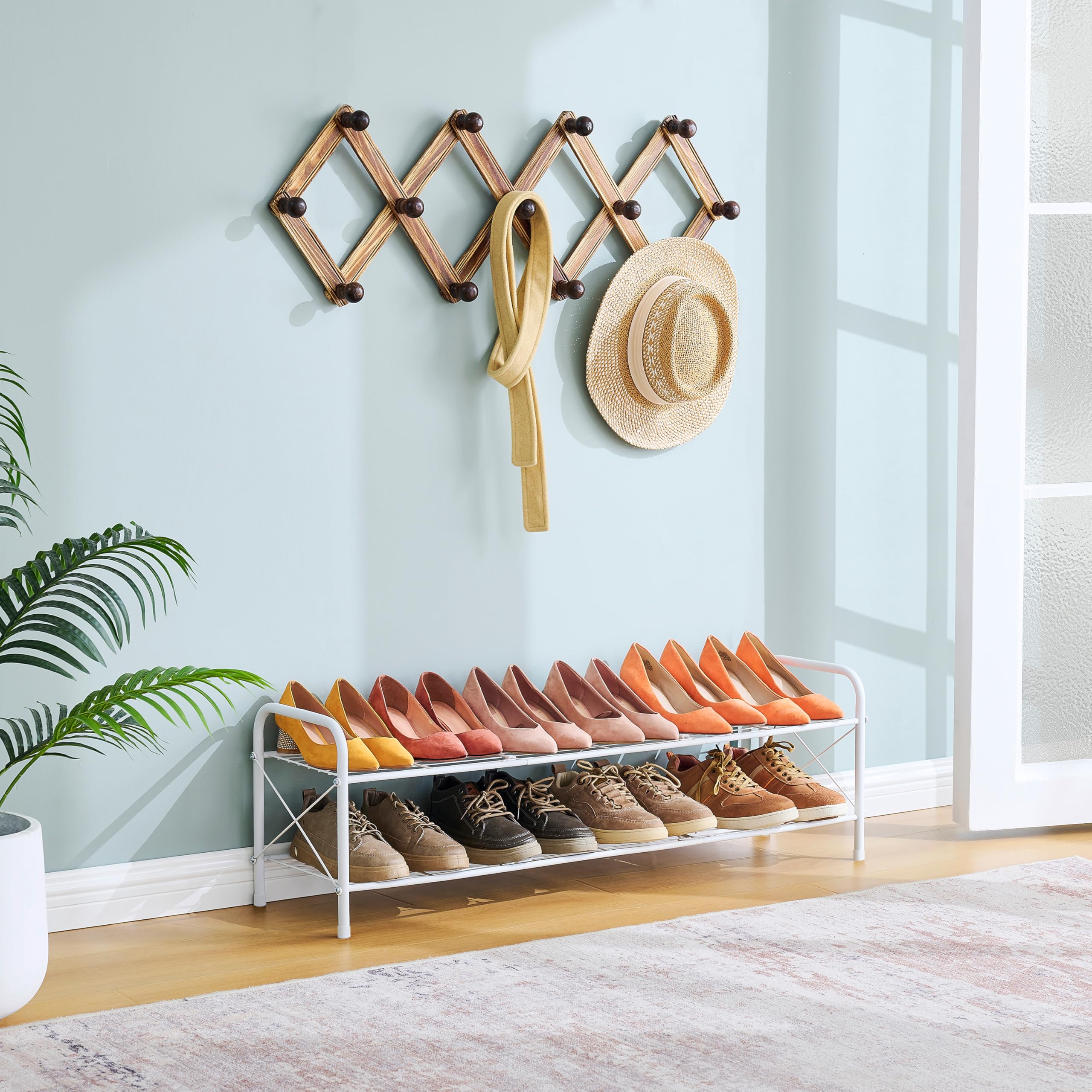 Hoctieon compact storage for hallways and living areas.