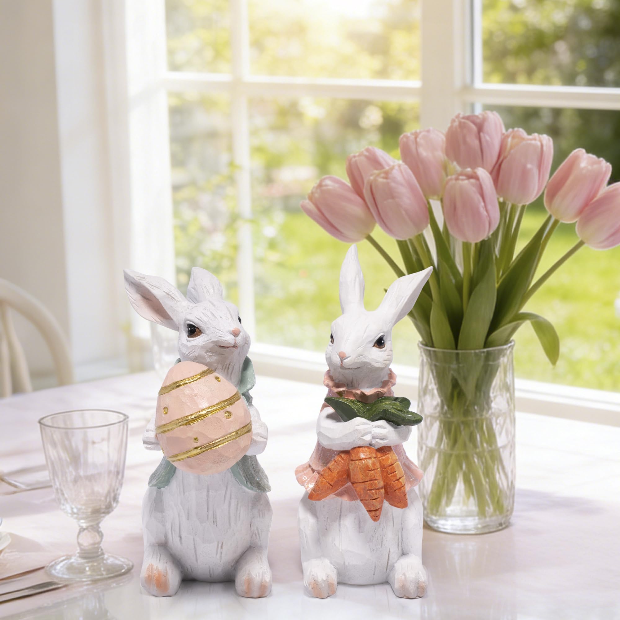 Hodao hand-painted bunny with carrot detail showcases artisan craft.