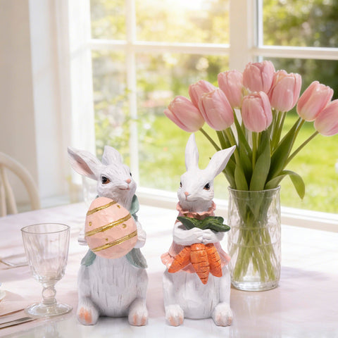 Hodao hand-painted bunny with carrot detail showcases artisan craft.