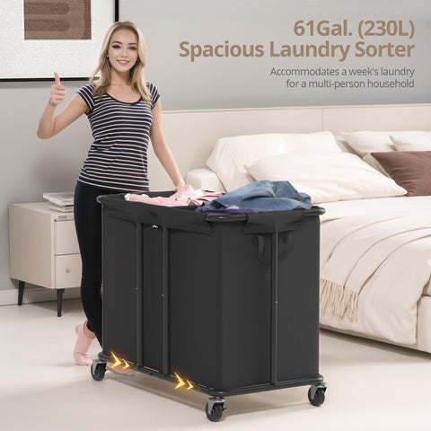 Hodonas 230L capacity holds a week of clothes without bending.