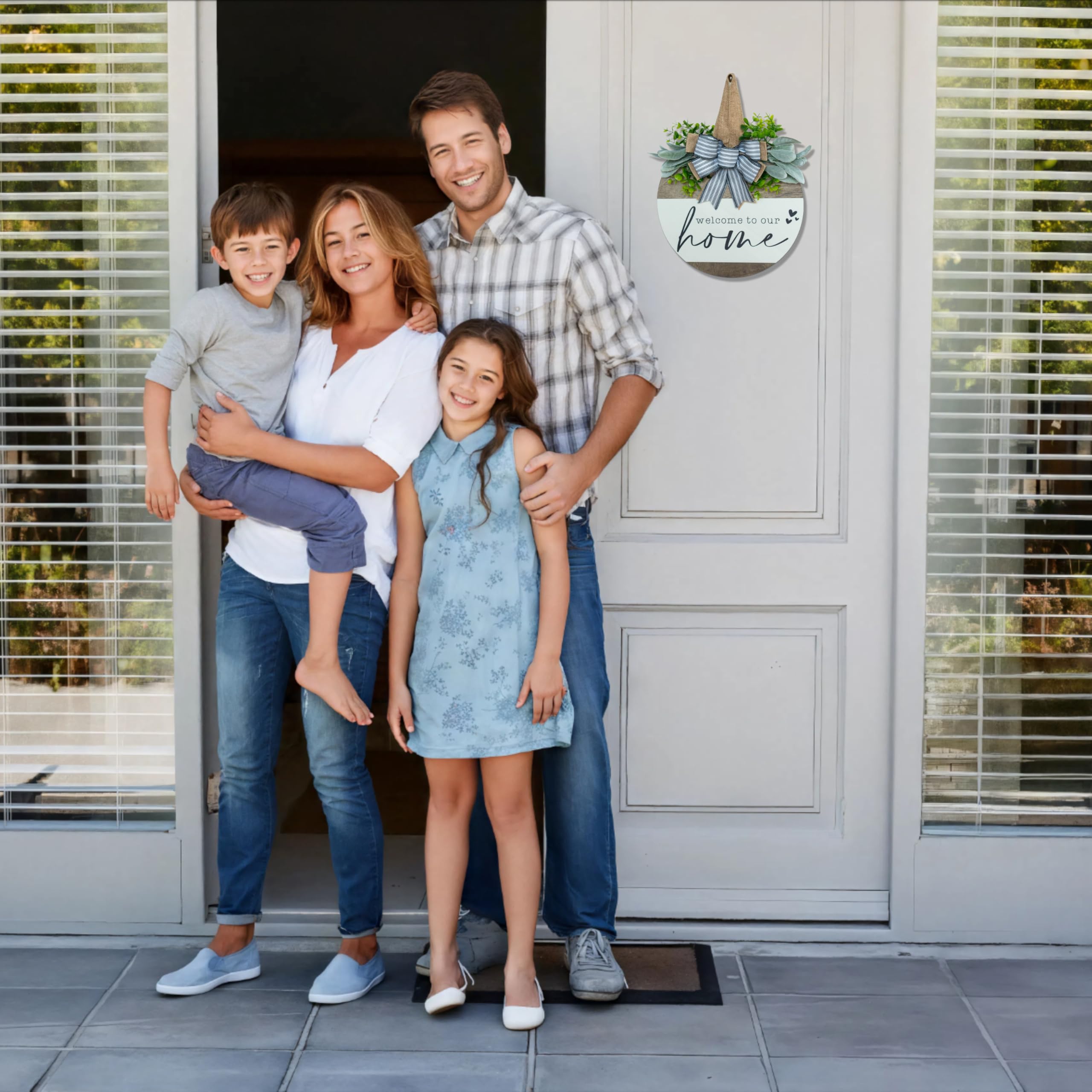 Hofir welcome sign displayed on door or mantel for versatile decor