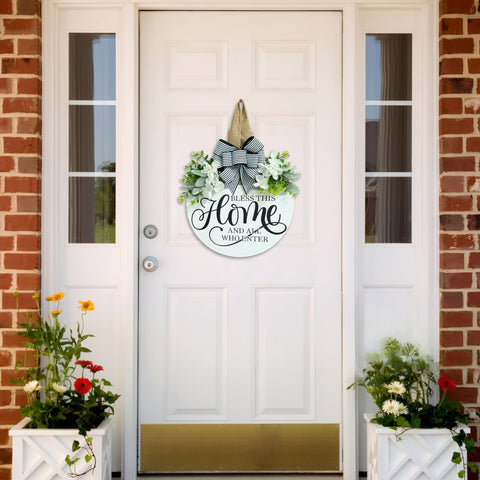 Hofir porch wreath for outdoors adds seasonal charm and durable display.
