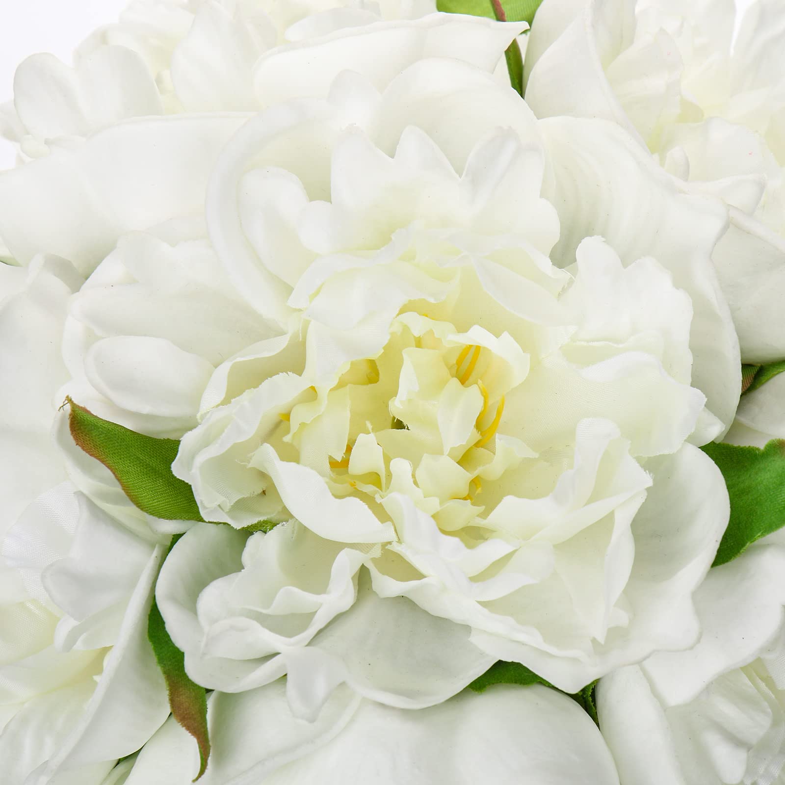 Hollyone artificial bouquet in a glass vase for easy display
