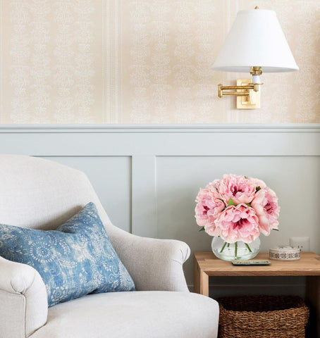 Hollyone arrangement measures 9 by 9.5 inches for compact styling.