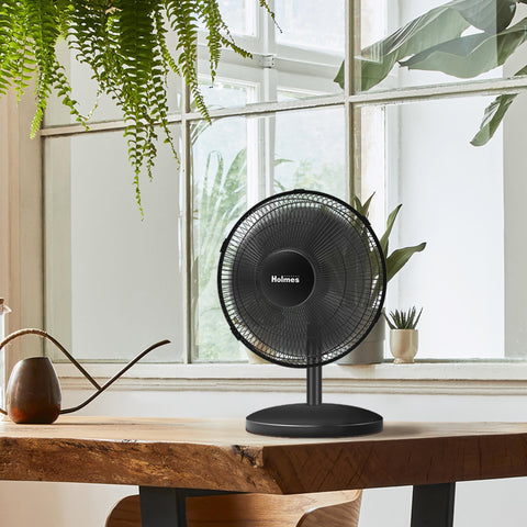 Holmes 12in fan control panel enables easy speed selection.