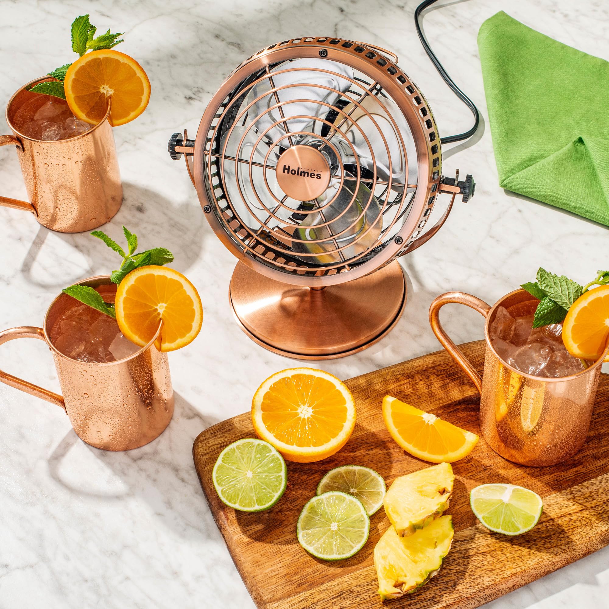 HOLMES table fan with two speeds for customizable comfort at work or study