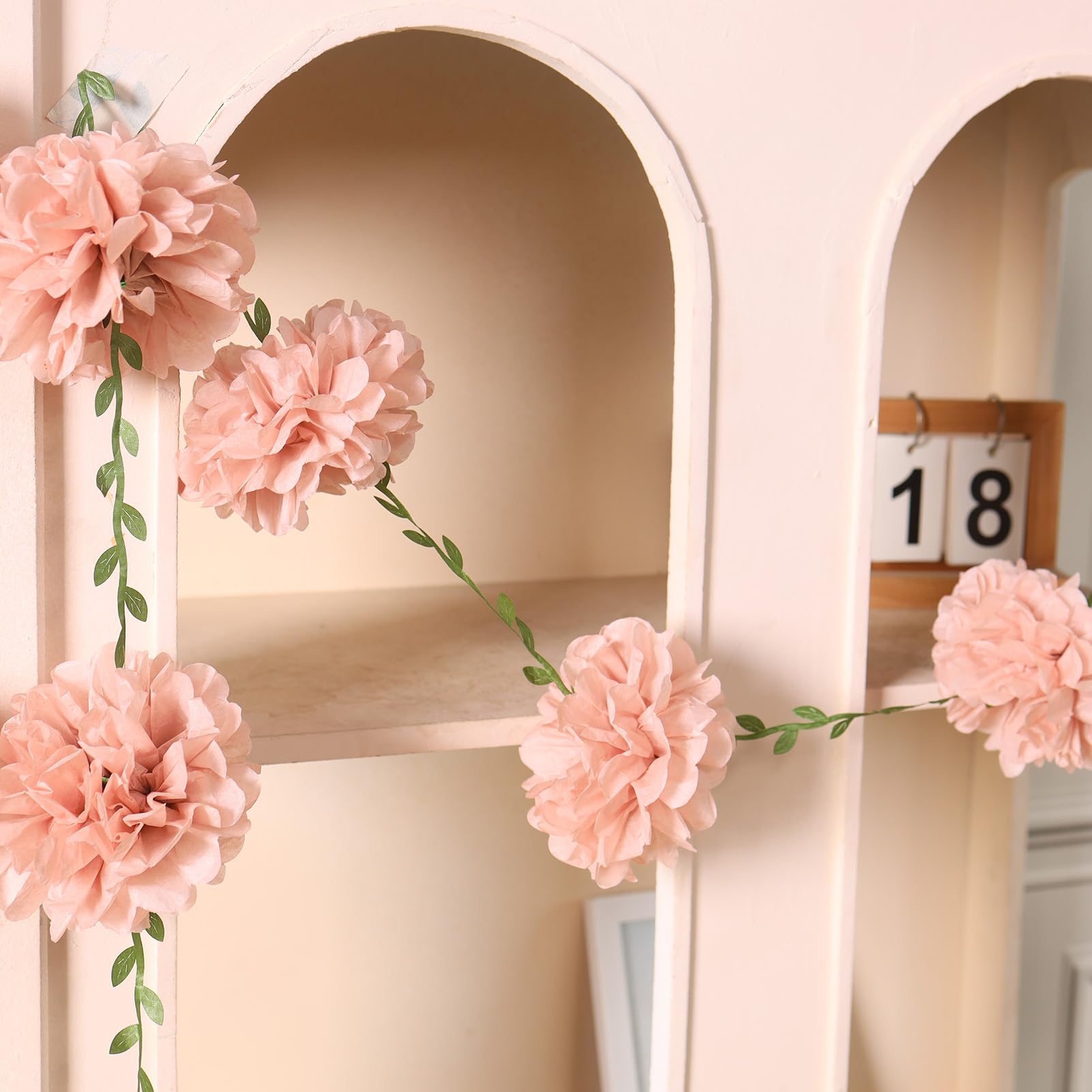 Homarkable backdrop idea for baby showers and garden parties elevates your space.