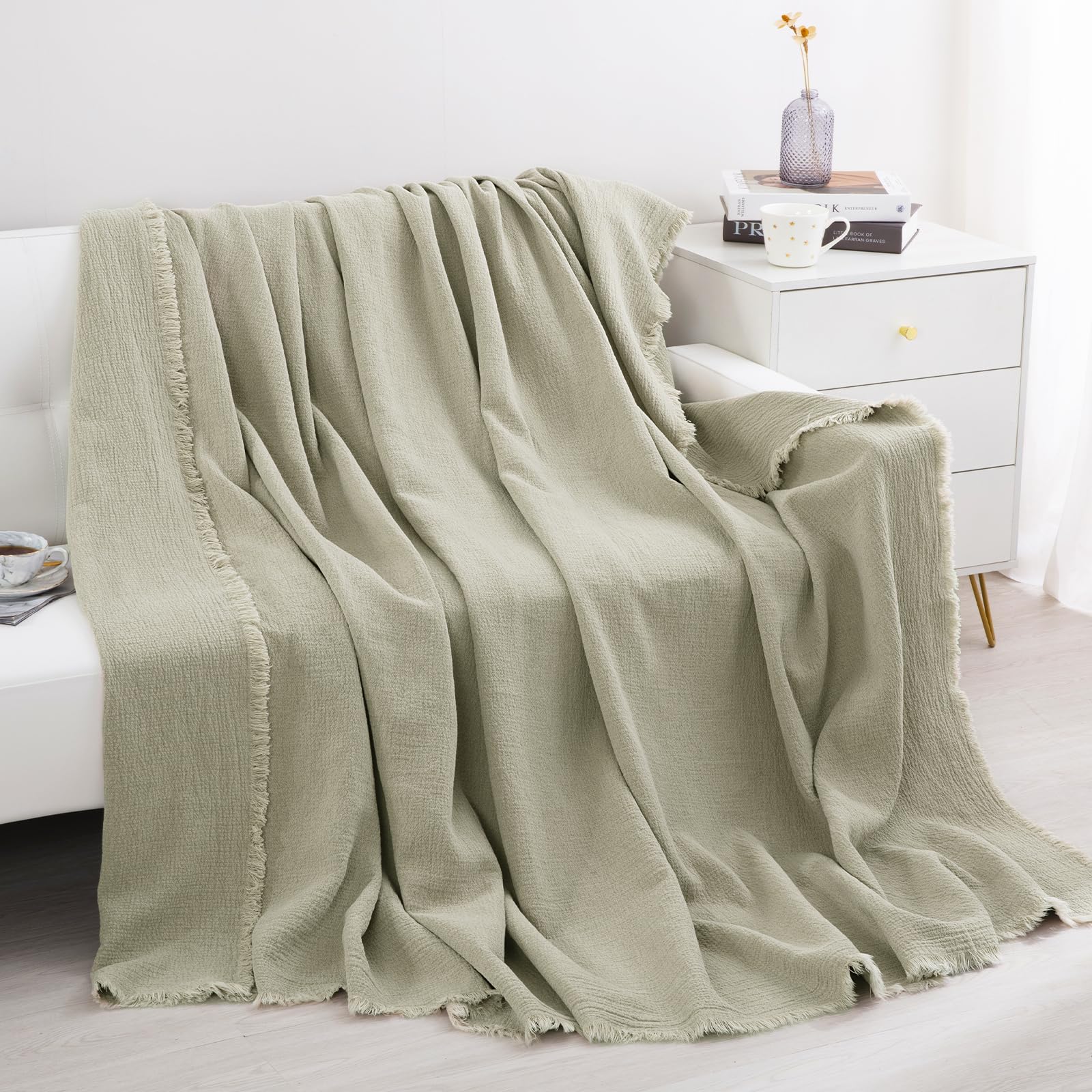 HOMBYS soft linen blanket adds a cozy layer to bed or couch.