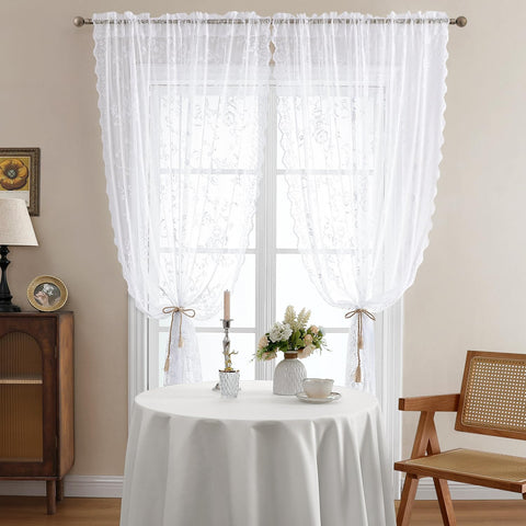 HOMEIDEAS Easy-care machine-washable fabric simplifies maintenance.
