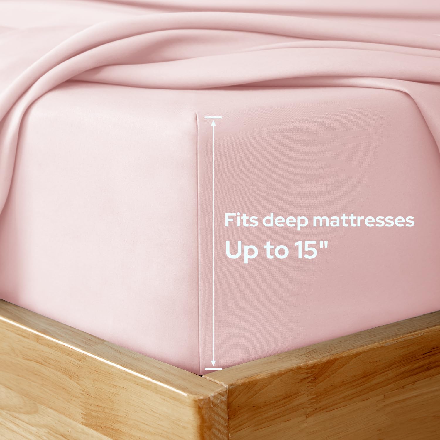 HOMEIDEAS pillowcase in pale pink protects pillows with a smooth microfiber finish