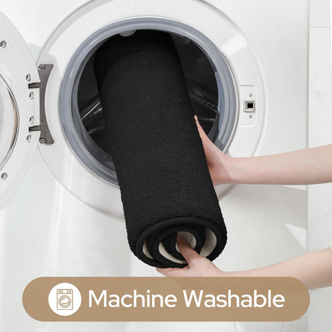 HOMEIDEAS Plush foot-dry mat helps feet feel warm after showers.