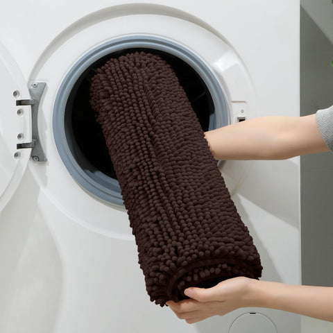 HOMEIDEAS high water absorbency helps keep floors dry after baths.