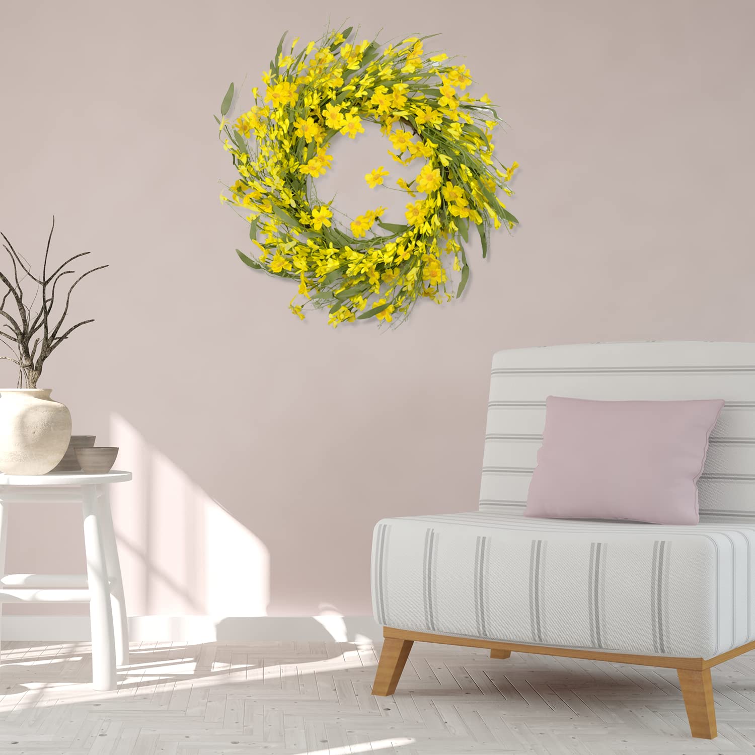 HomeKaren easy-care storage and maintenance for seasonal wreaths