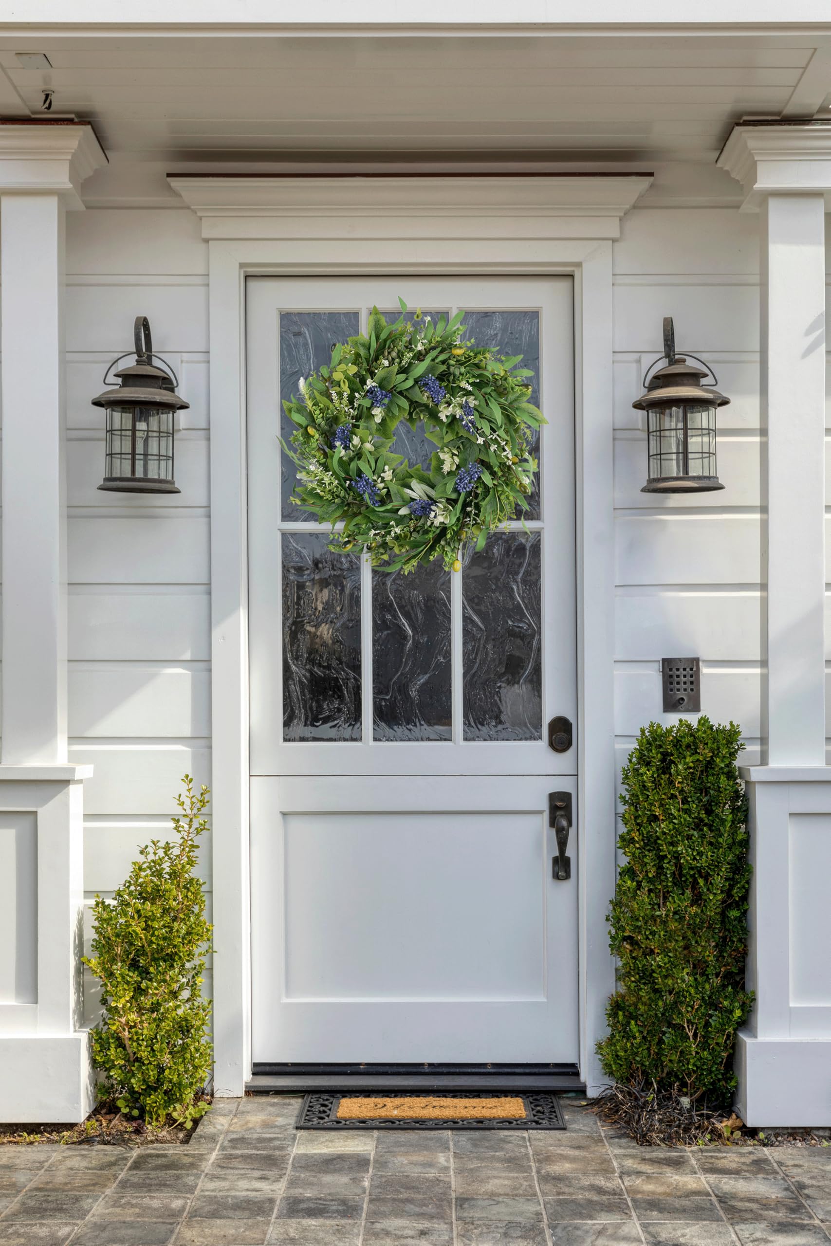 Wreath arrives in a storage box for easy seasonal storage