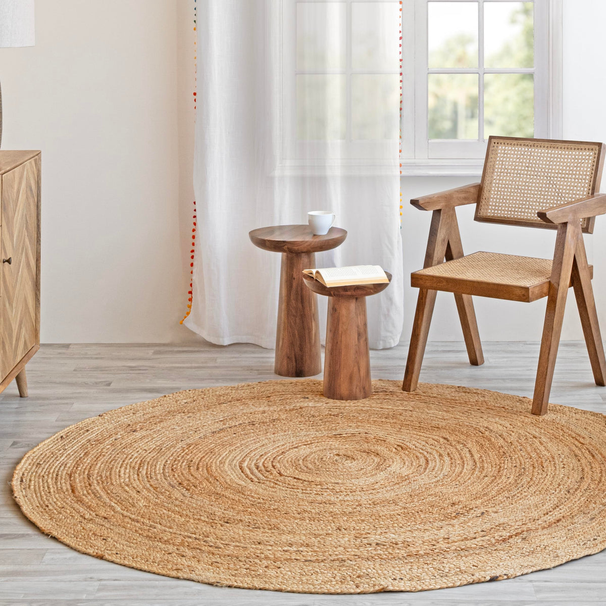 HOMEMONDE 8ft round natural jute rug braided texture for durable, stylish flooring